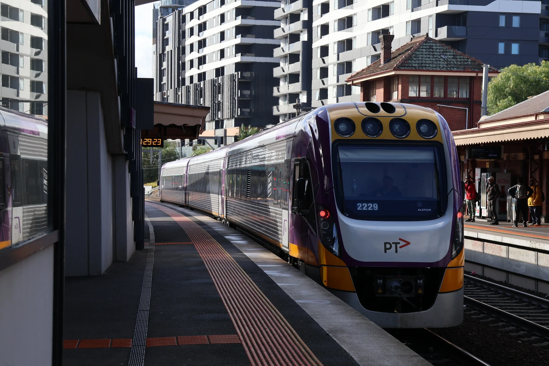 VLocity 2229