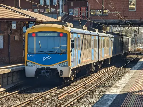 Siemens Nexas 820M