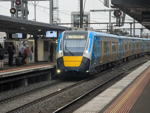 HCMT 9028