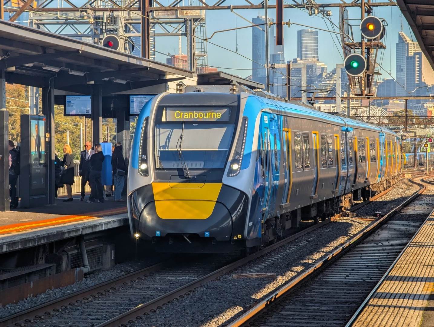 HCMT 9938