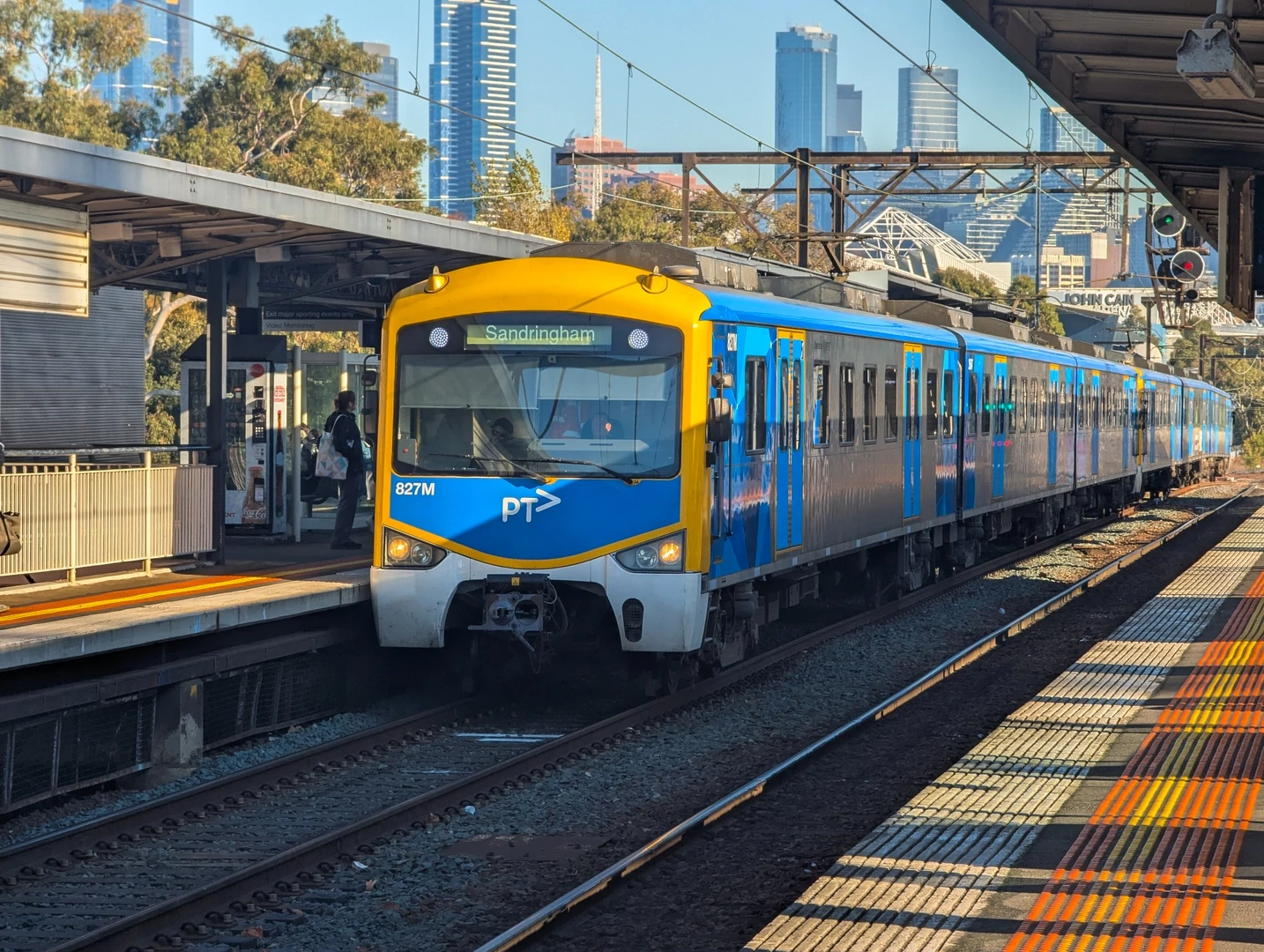 Siemens Nexas 827M