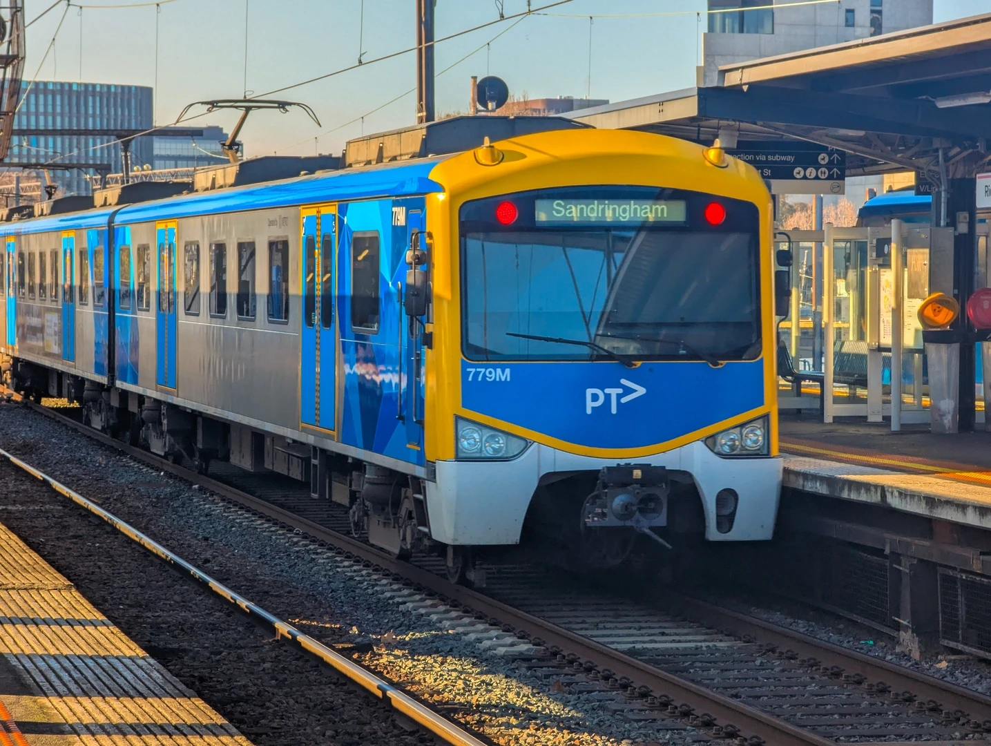 Siemens Nexas 779M