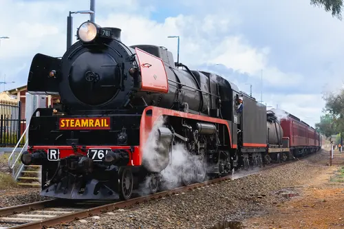 R Class R761