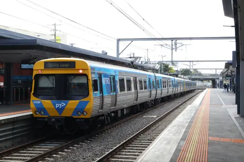 EDI Comeng 535M