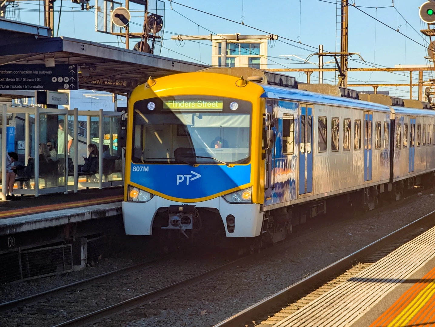 Siemens Nexas 807M