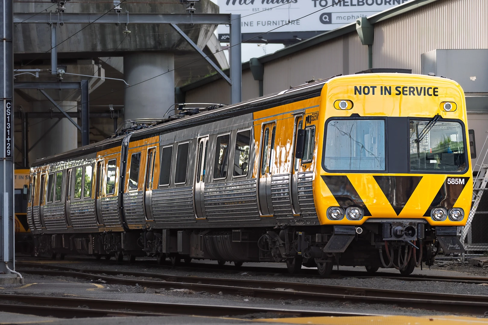Alstom Comeng 585M