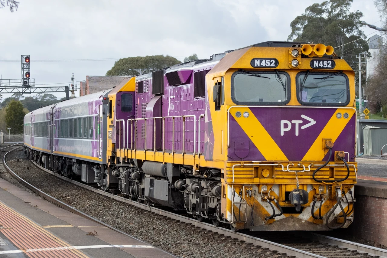 N Class N452