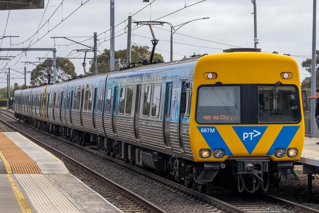 Alstom Comeng 667M