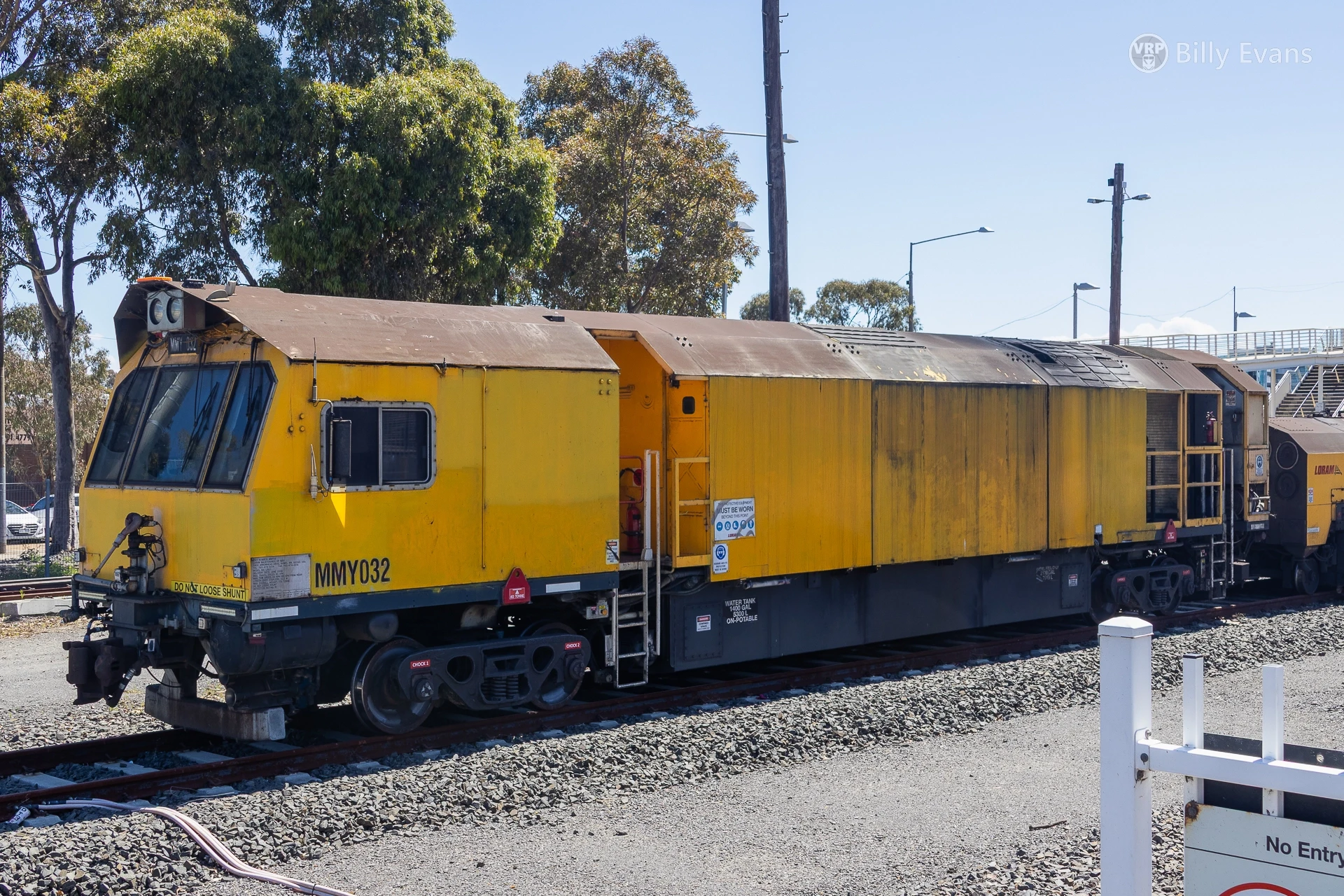 LRG11 24 MMY032