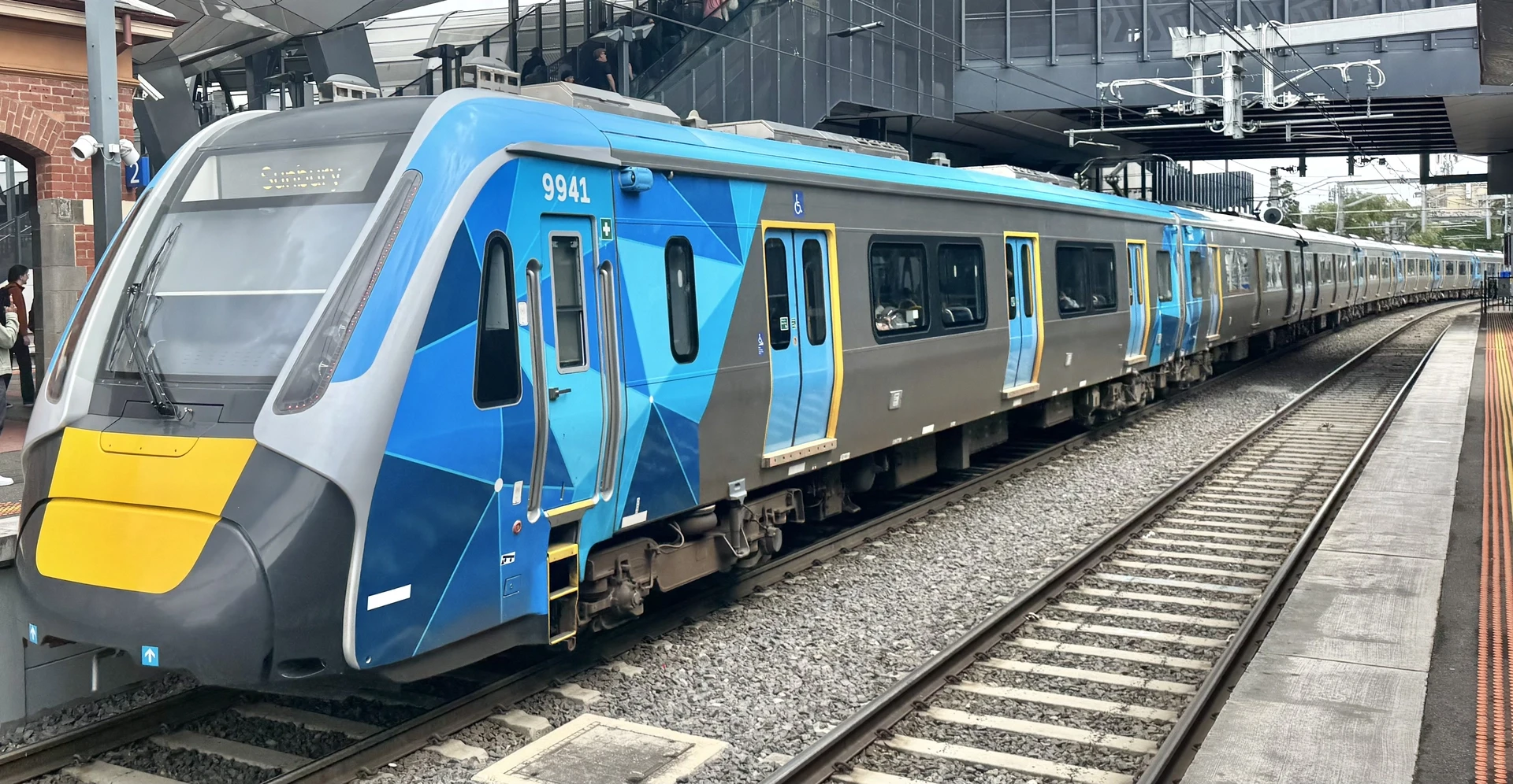 HCMT 9941