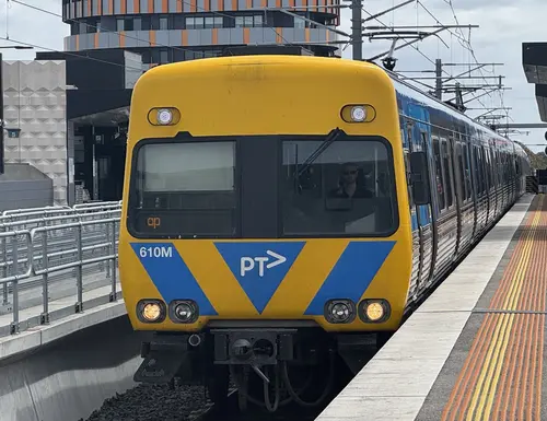 Alstom Comeng 610M