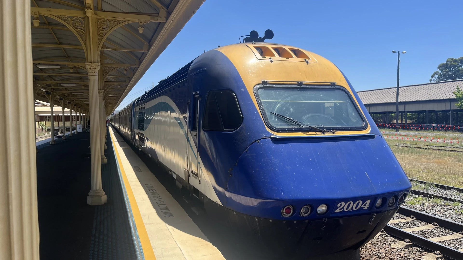 XPT 2004