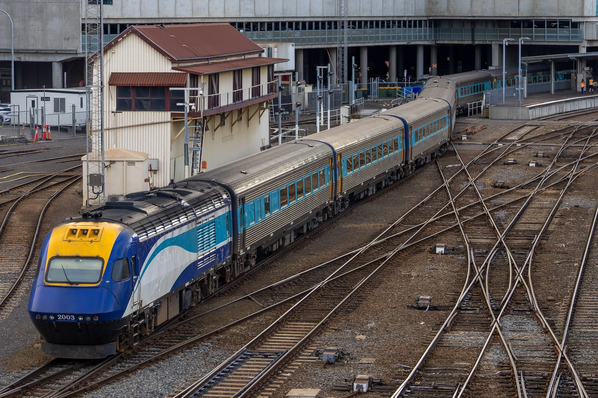 XPT 2003