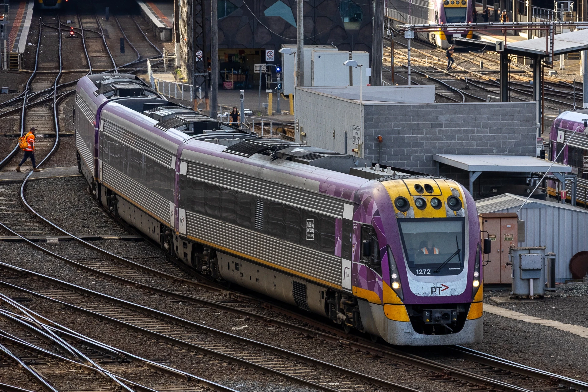 VLocity 1272