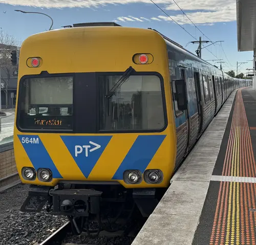 Alstom Comeng 564M