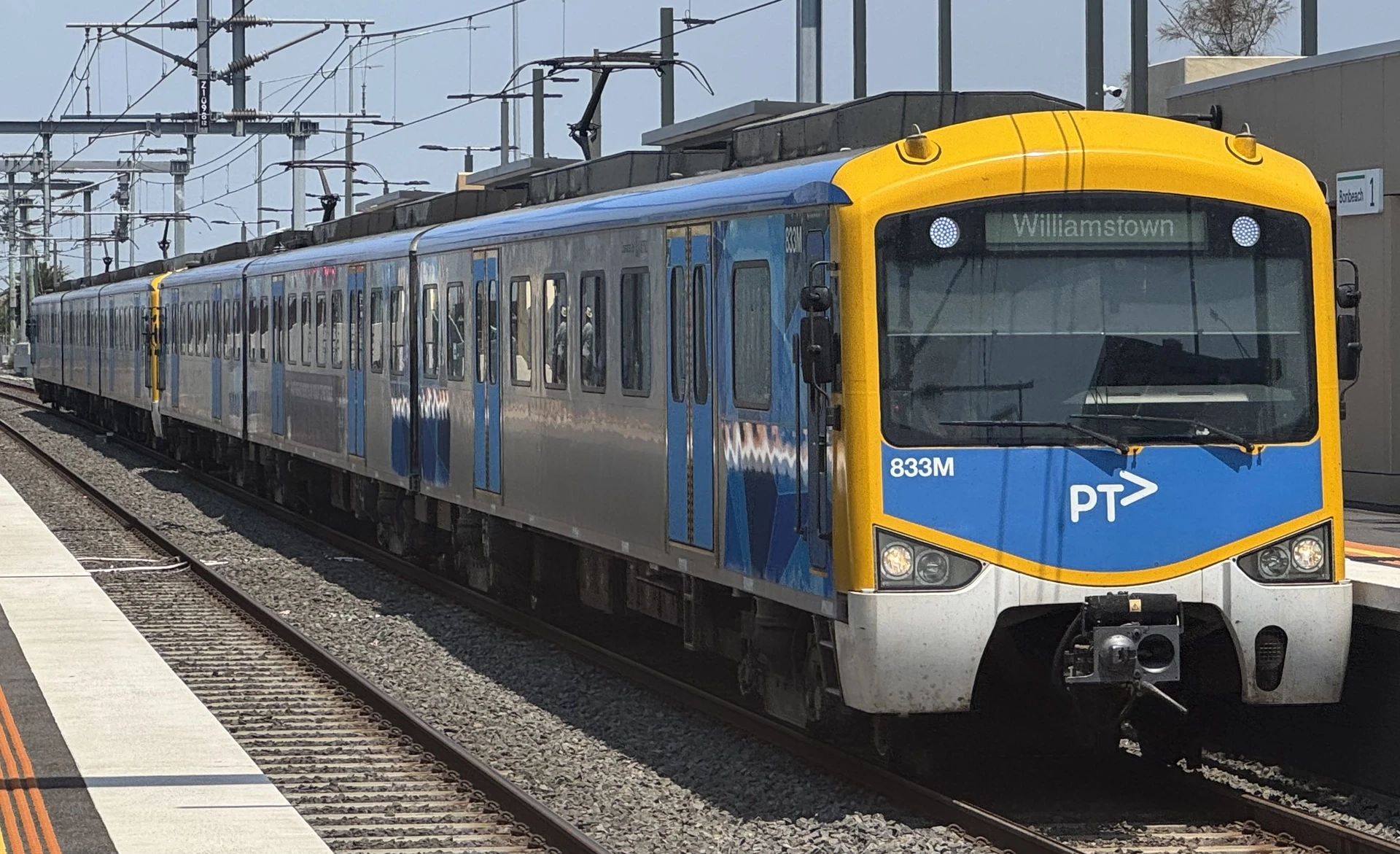 Siemens Nexas 833M