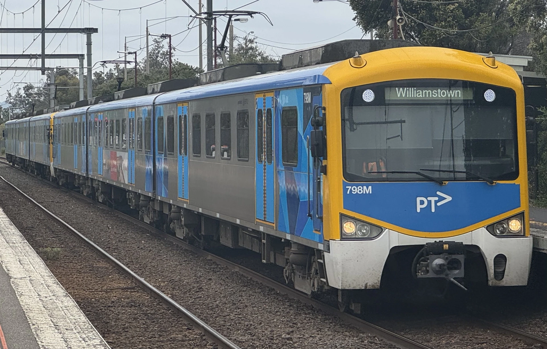 Siemens Nexas 798M