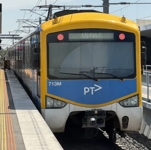 Siemens Nexas 713M