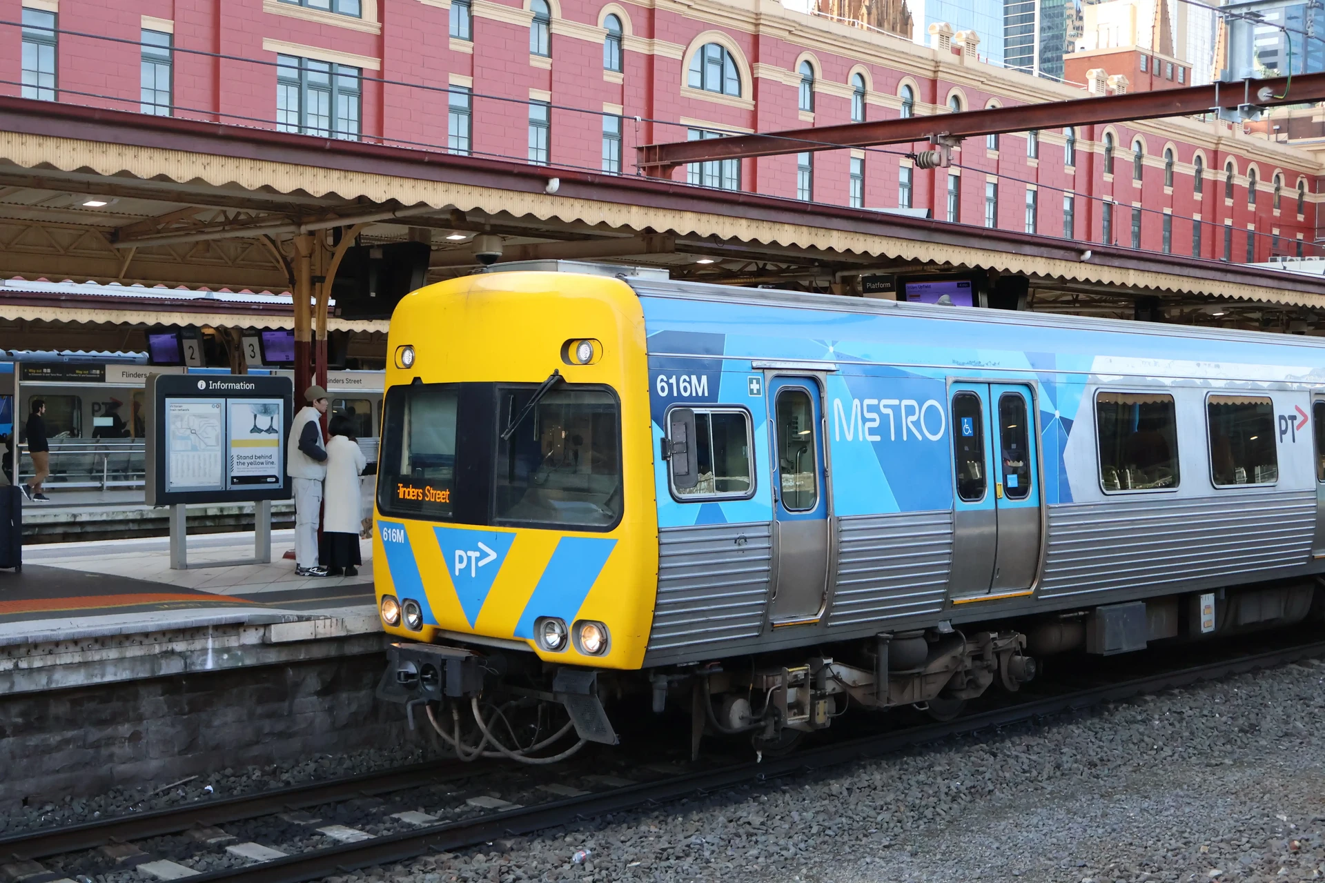Alstom Comeng 616M