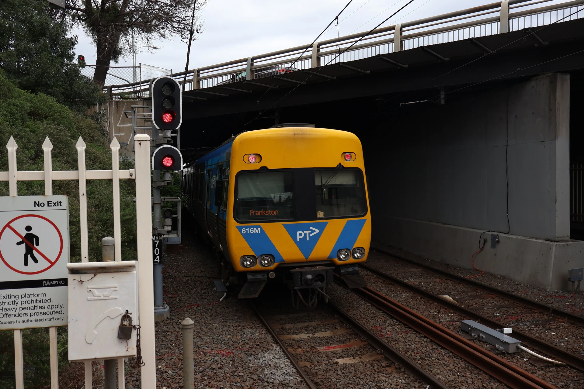 Alstom Comeng 616M