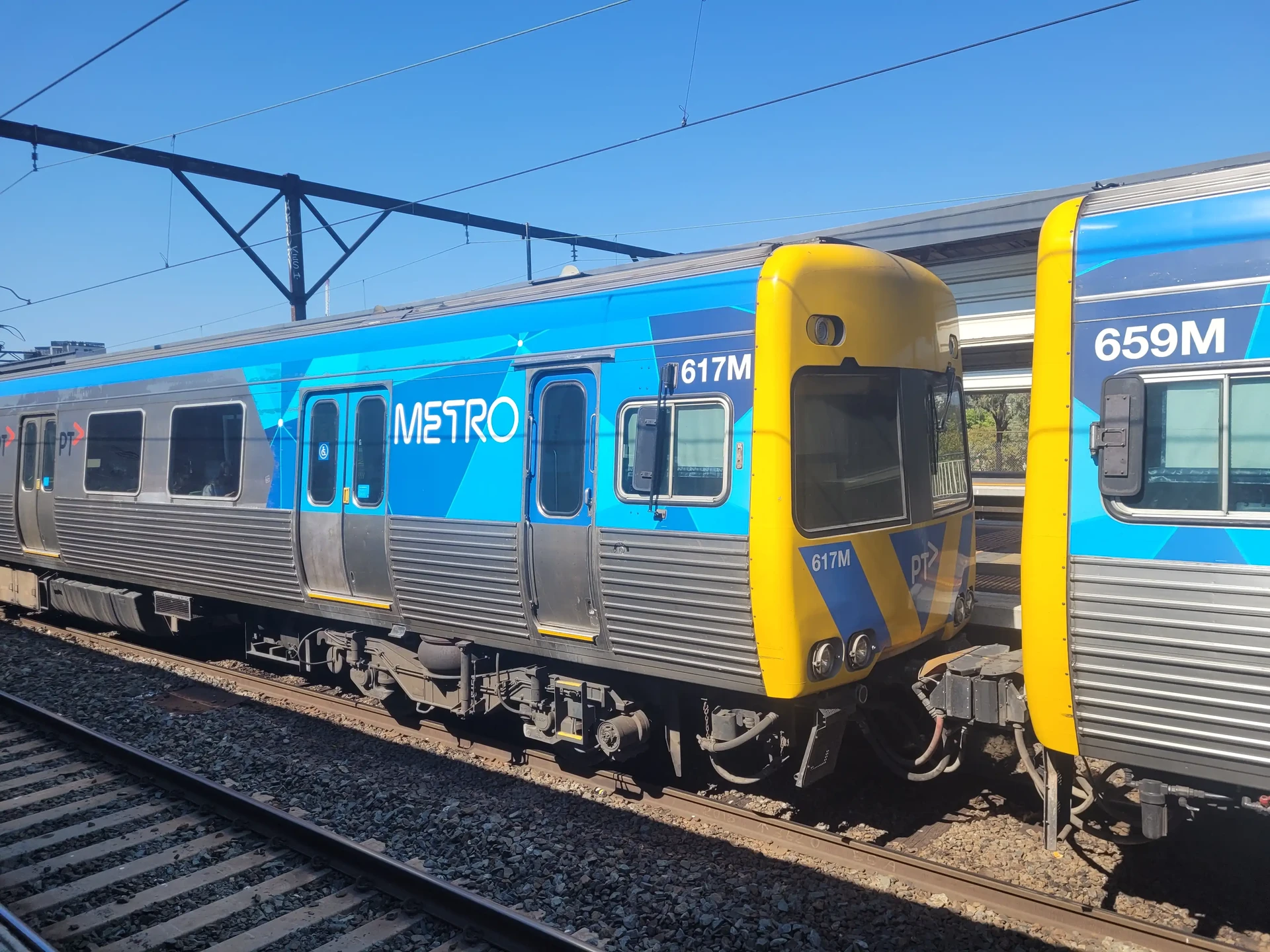 Alstom Comeng 617M