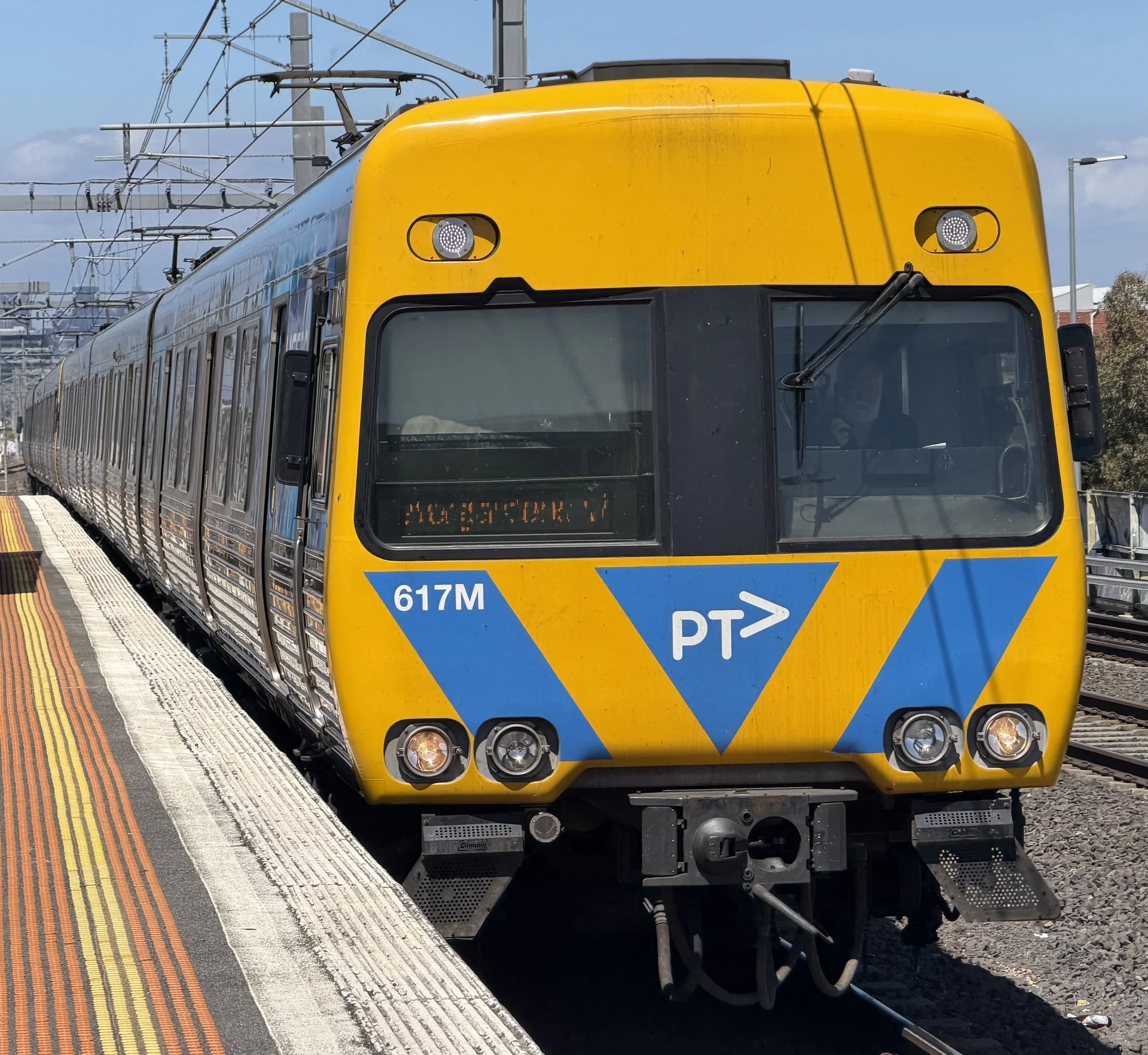 Alstom Comeng 617M