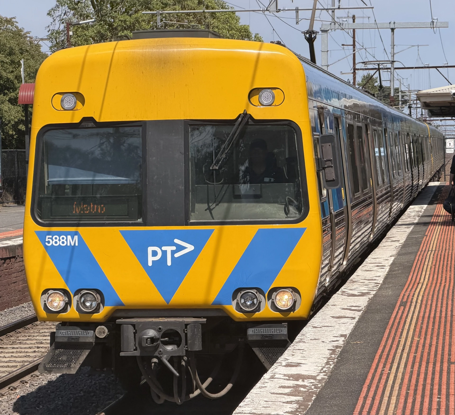 Alstom Comeng 588M