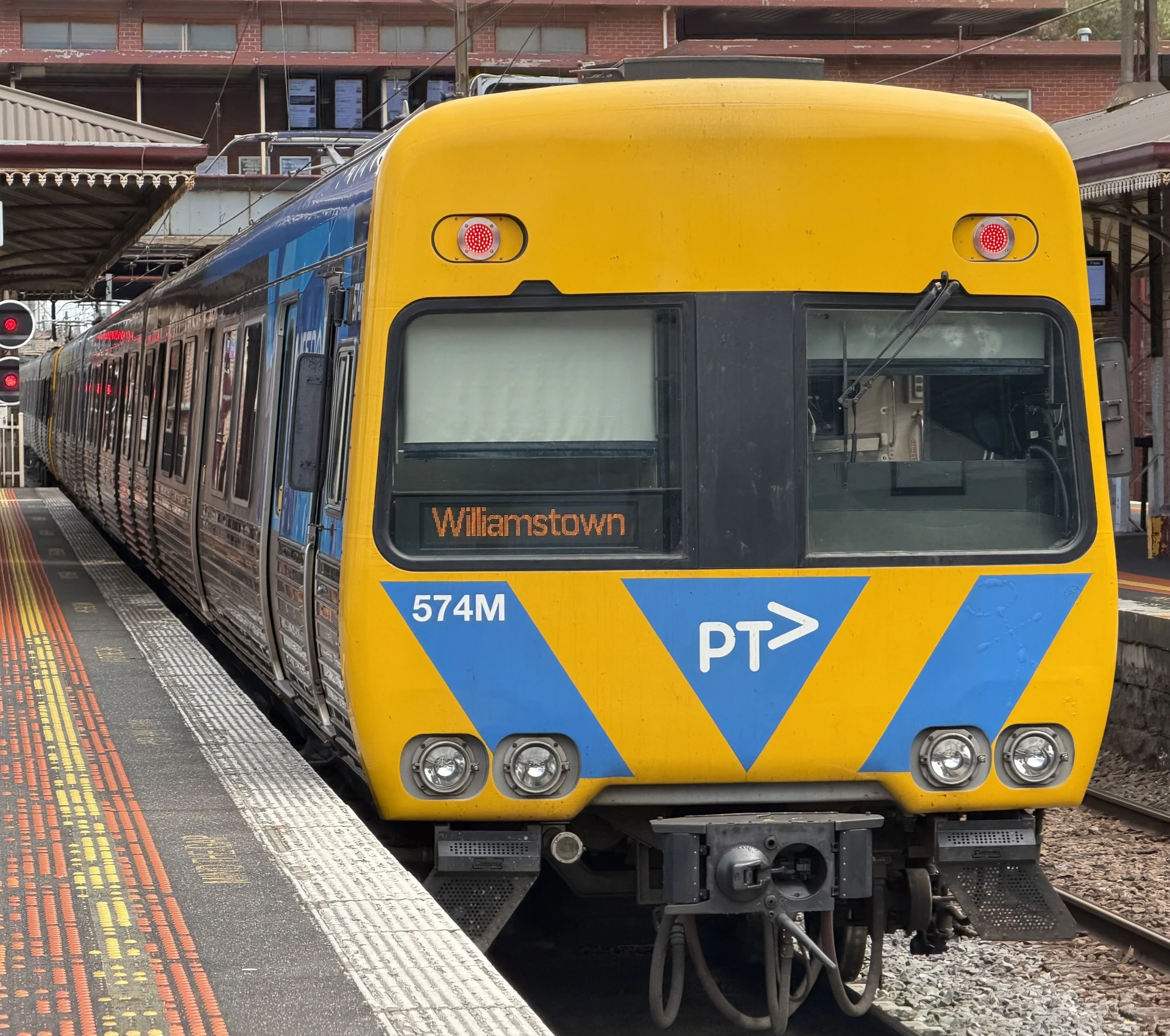Alstom Comeng 574M
