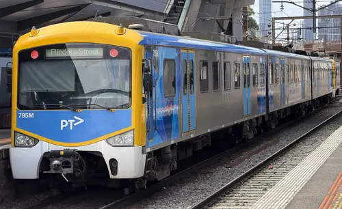 Siemens Nexas 795M