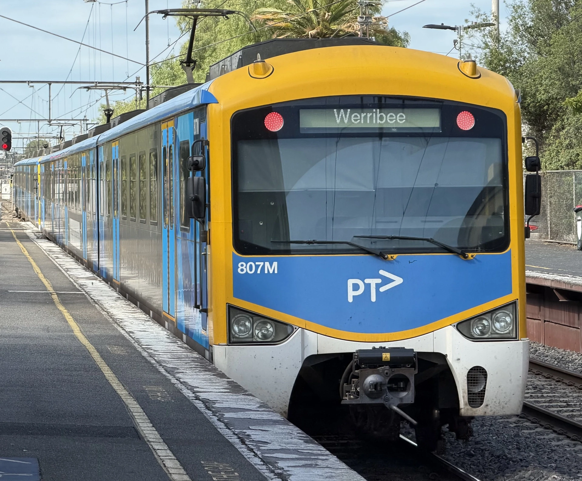Siemens Nexas 807M