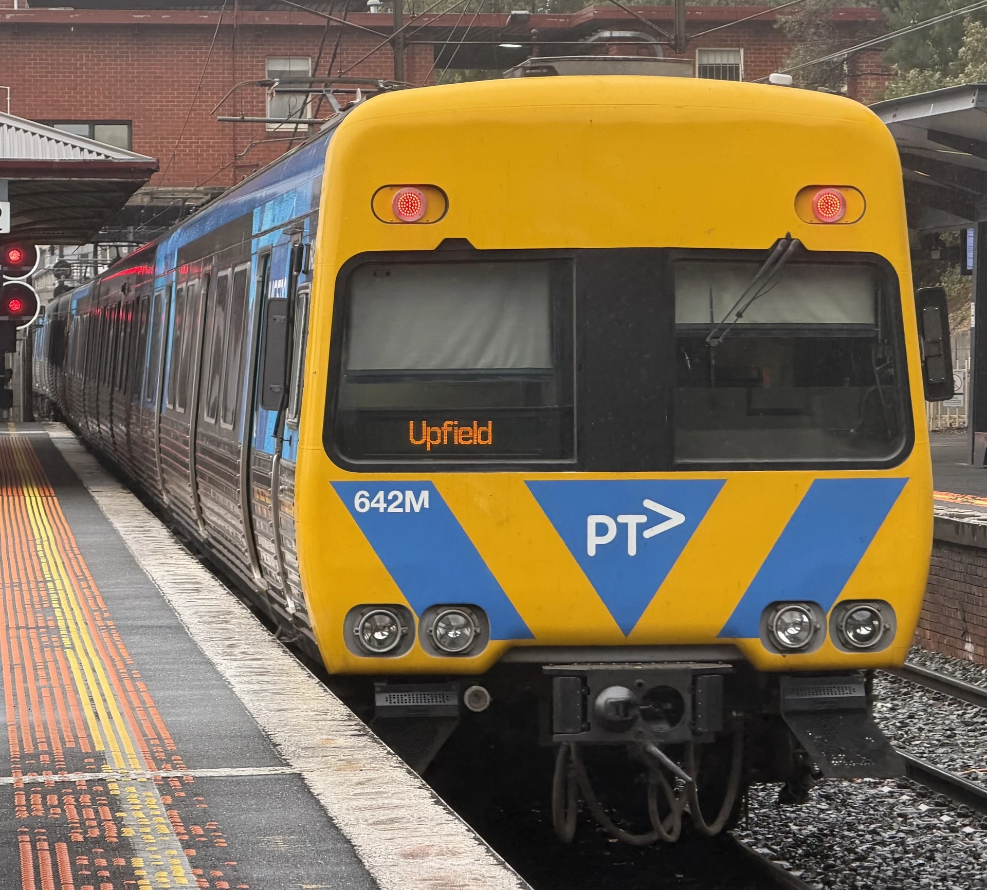 Alstom Comeng 642M