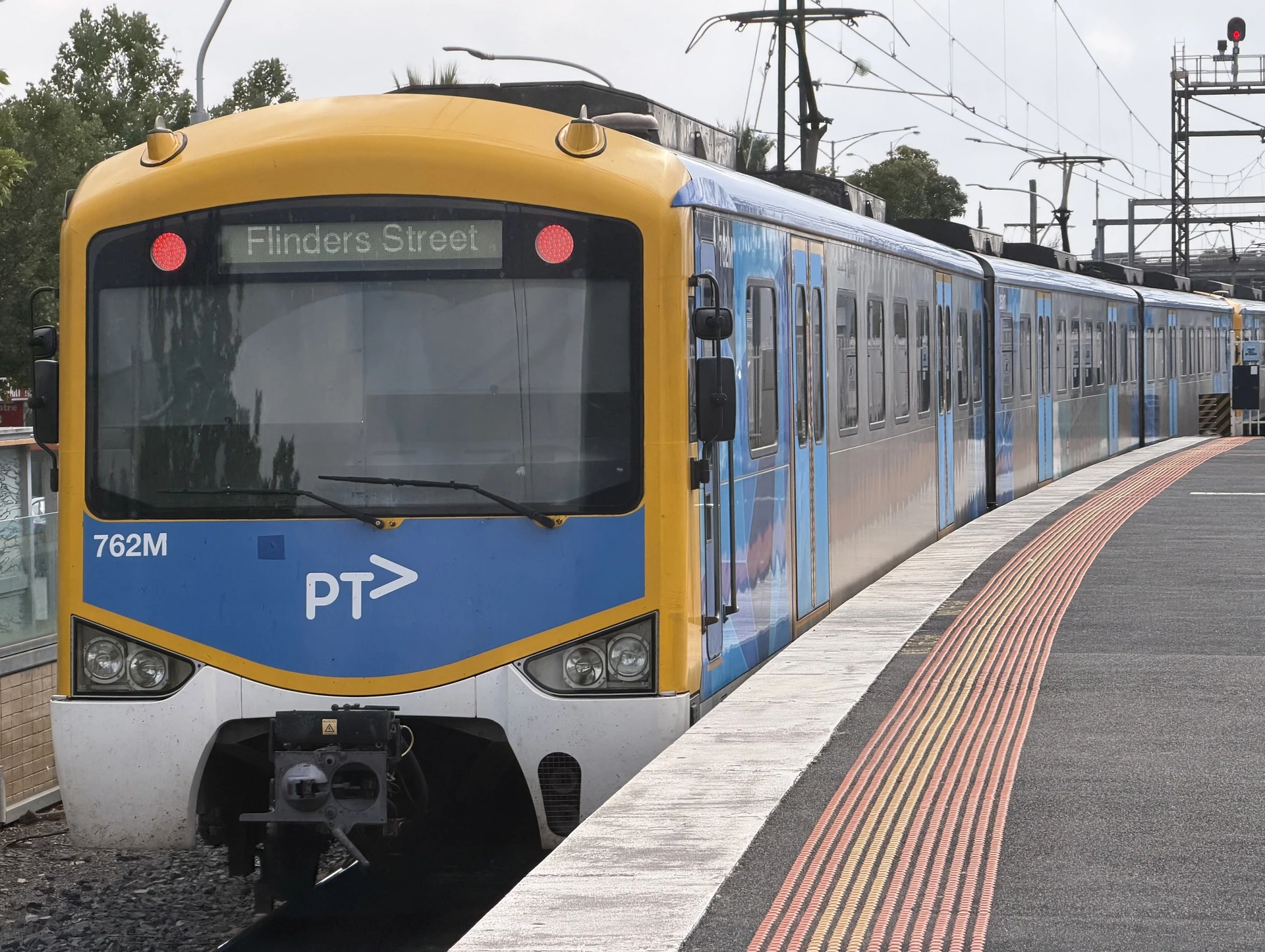 Siemens Nexas 762M