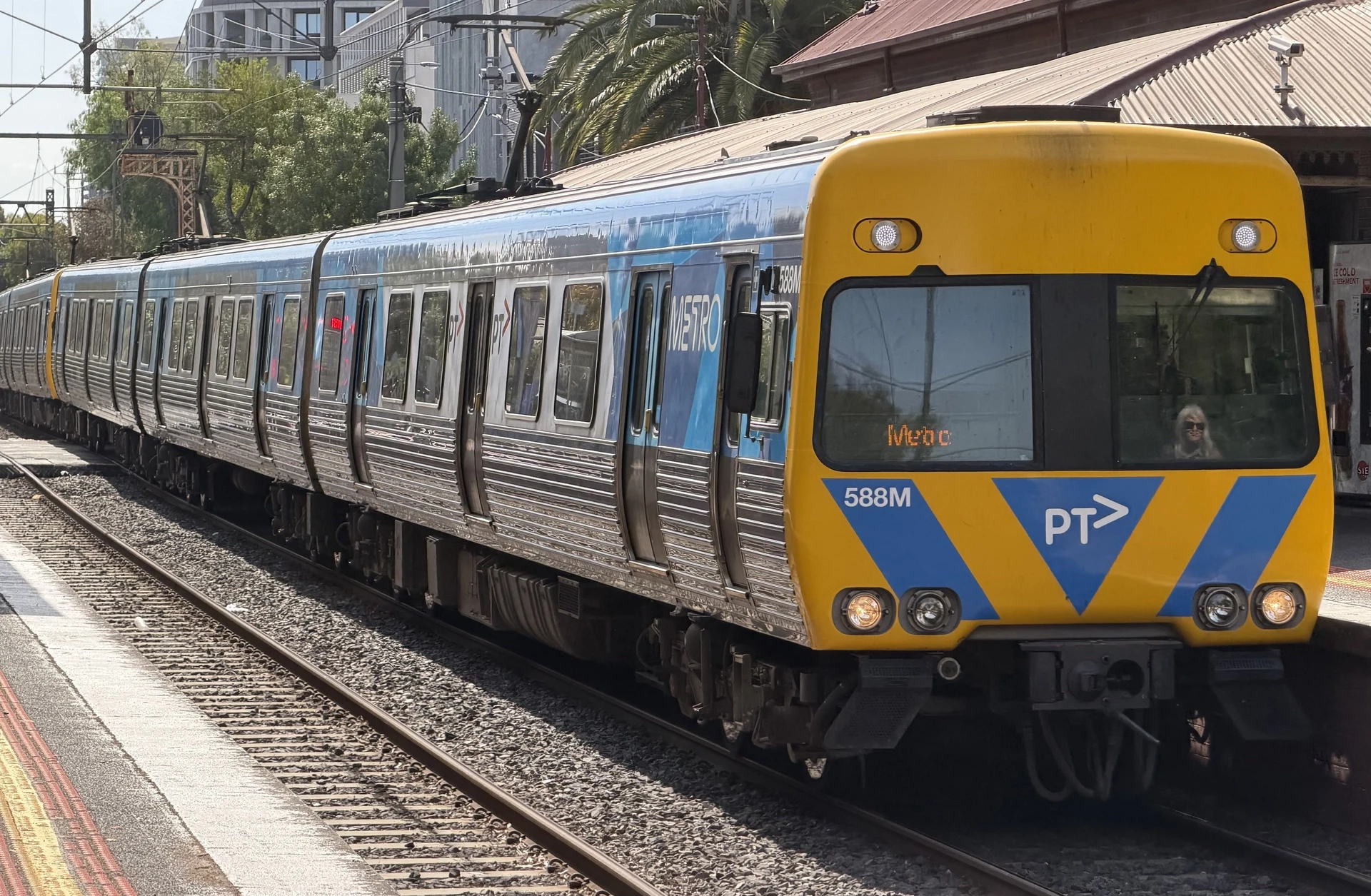 Alstom Comeng 588M