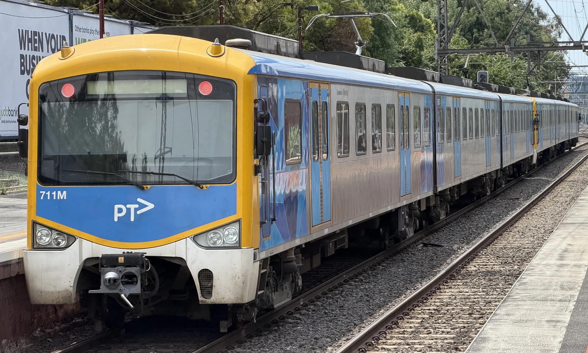 Siemens Nexas 711M