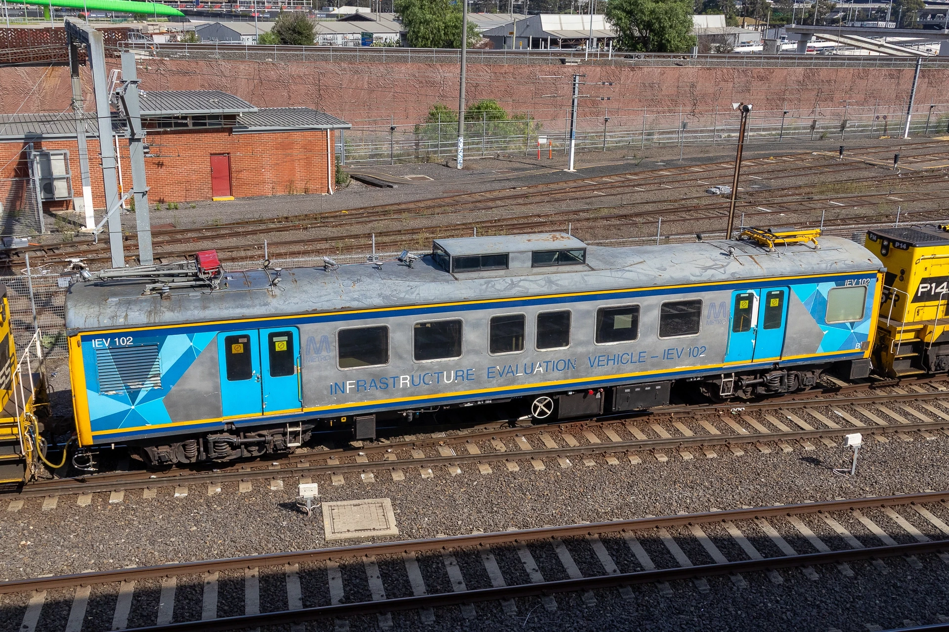 Infrastructure Evaluation Vehicle IEV102