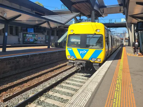 Alstom Comeng 642M