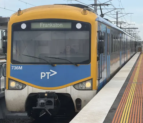 Siemens Nexas 736M