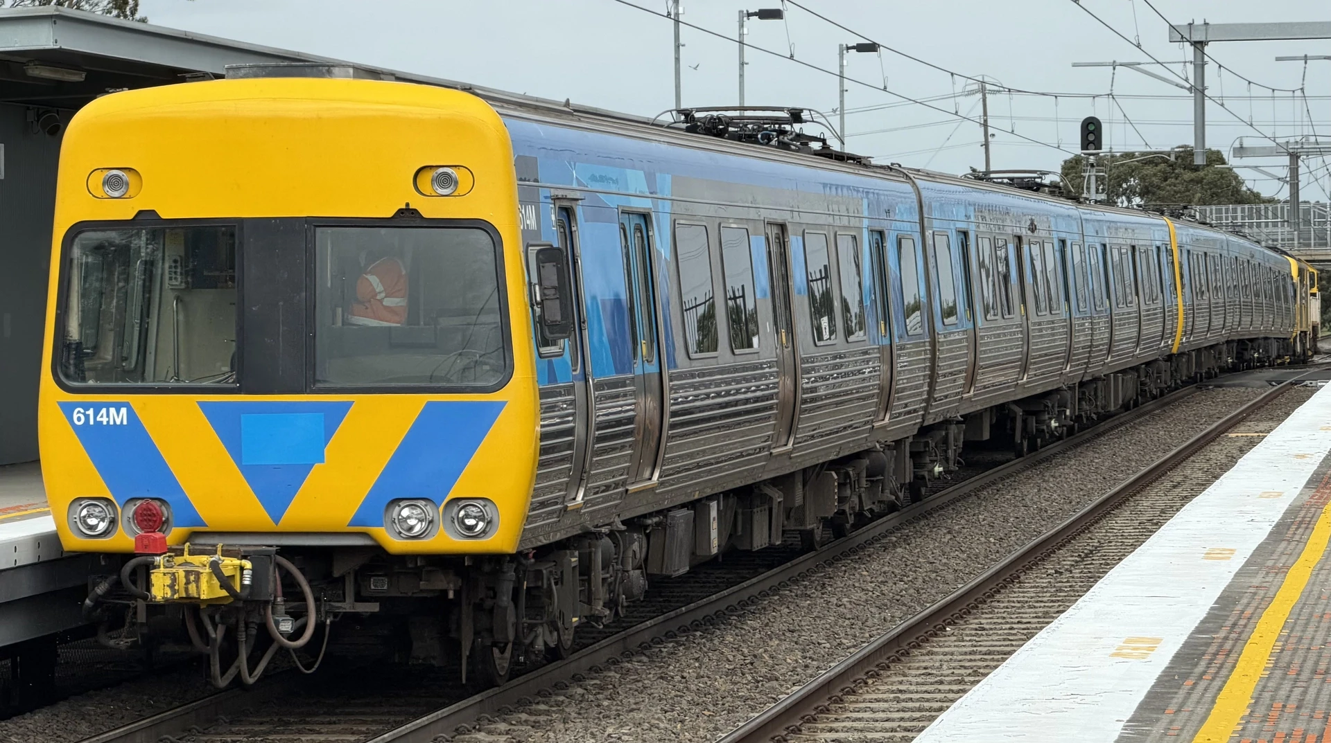 Alstom Comeng 614M