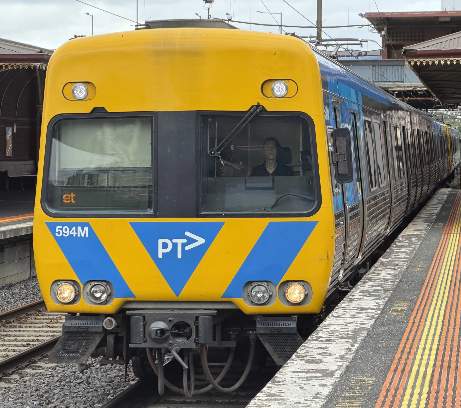 Alstom Comeng 594M