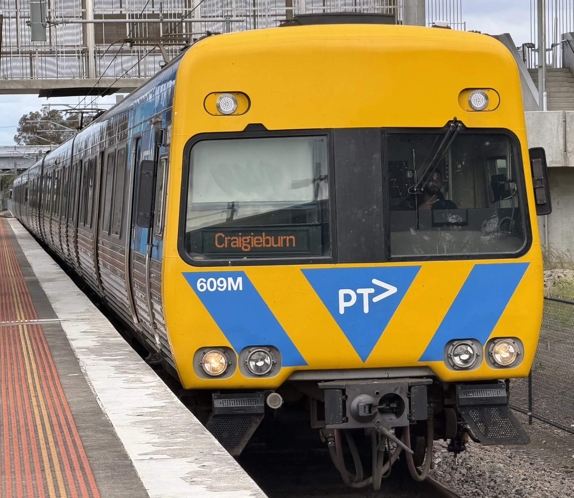 Alstom Comeng 609M