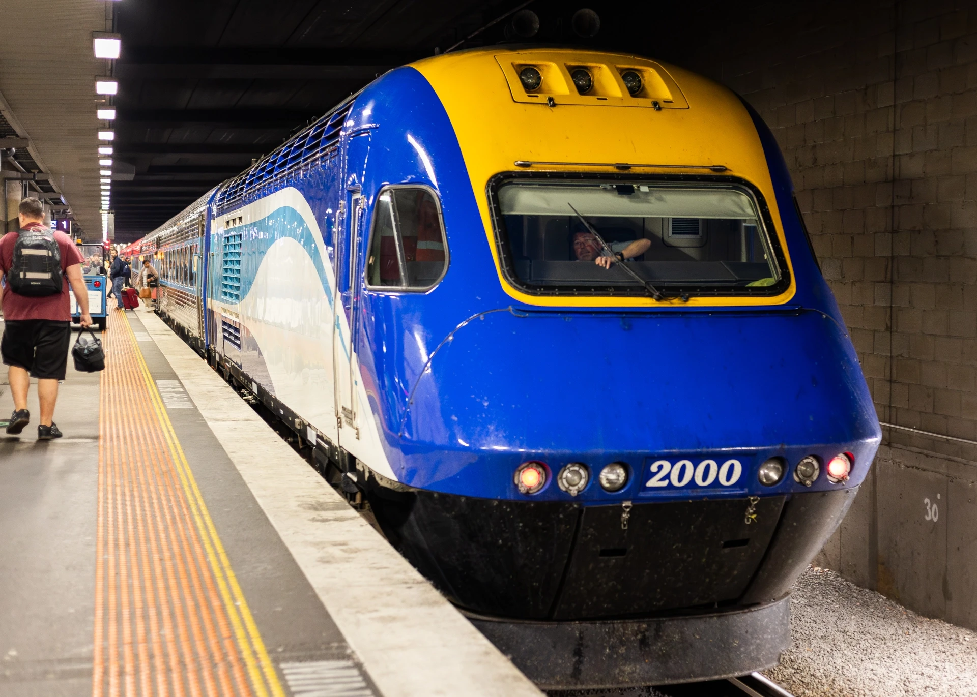 XPT 2000