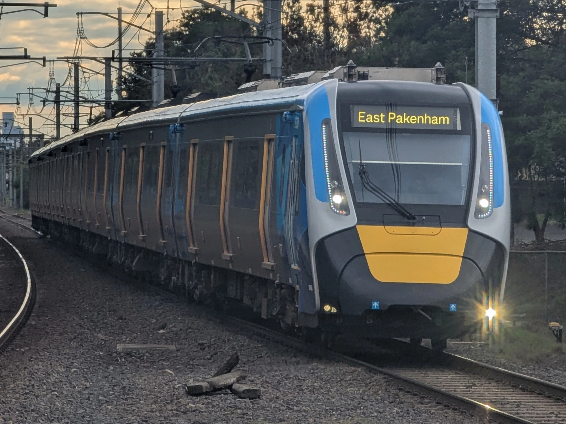 HCMT 9038