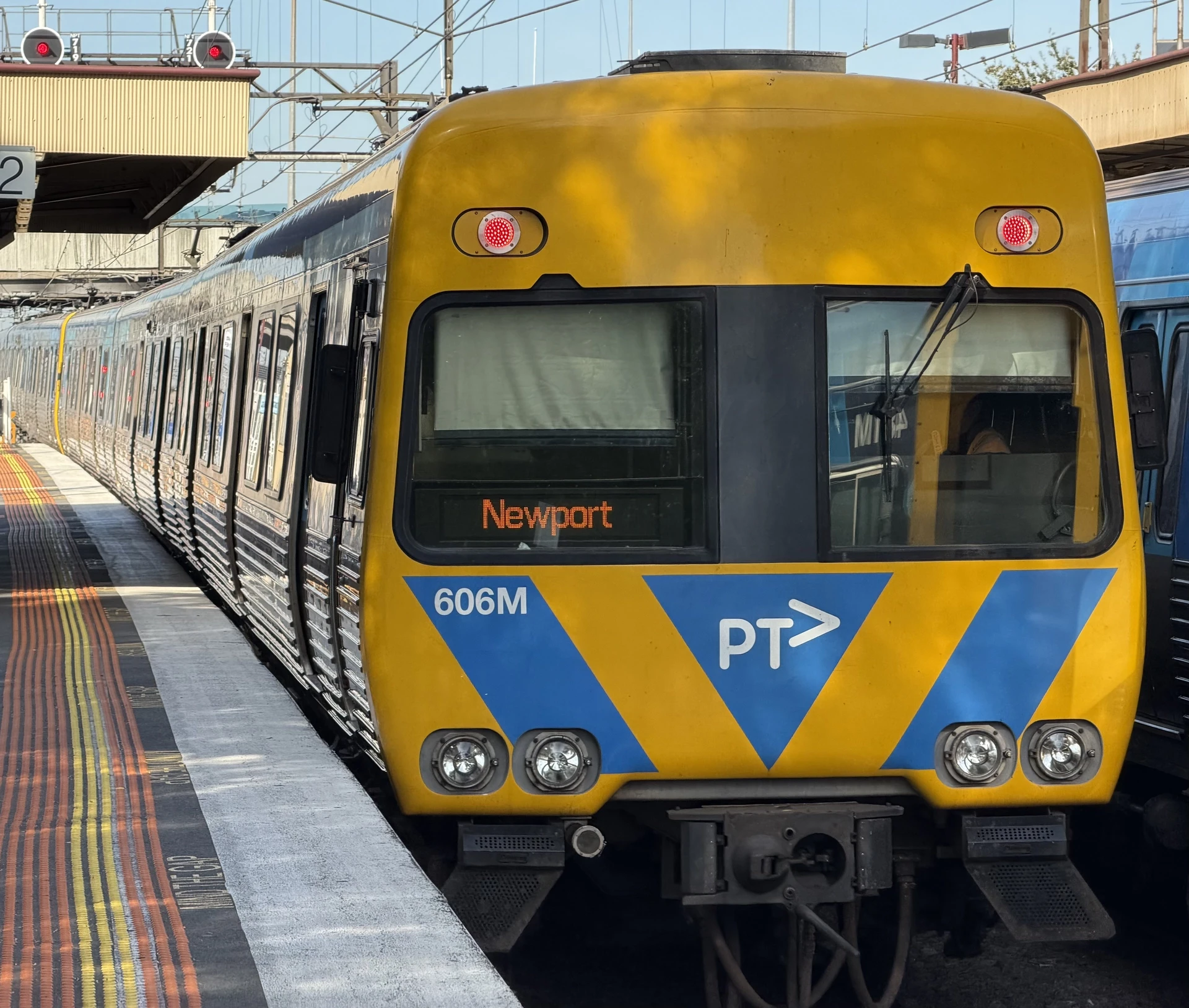 Alstom Comeng 606M