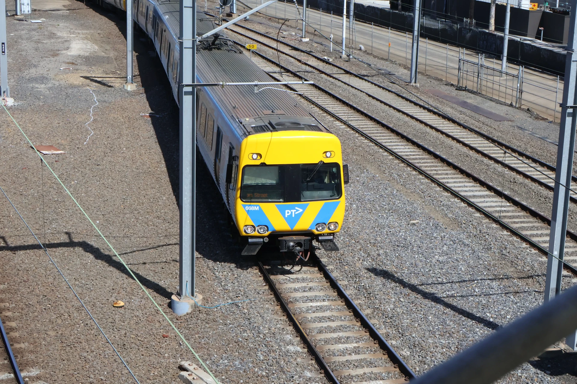 Alstom Comeng 668M