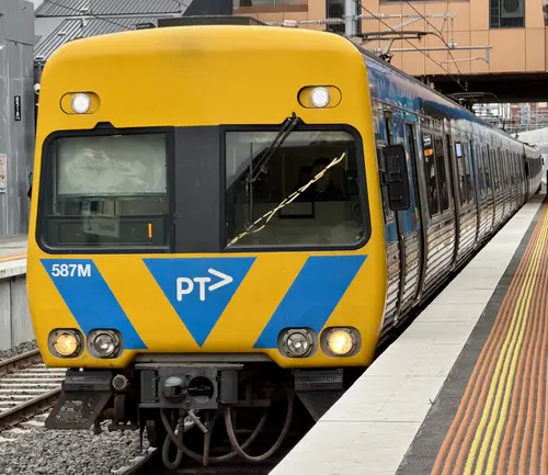 Alstom Comeng 587M