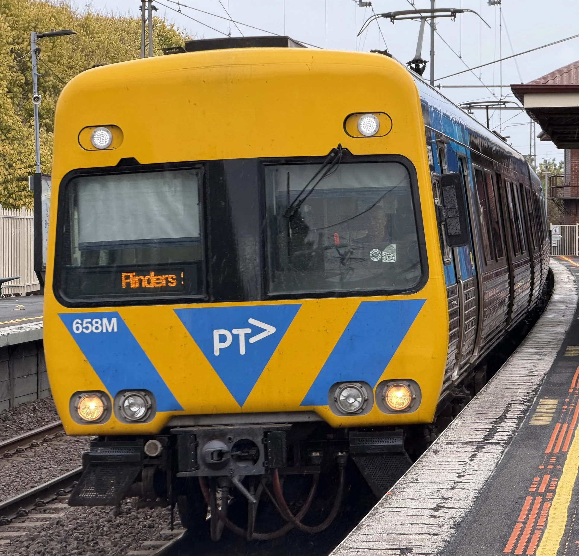 Alstom Comeng 658M