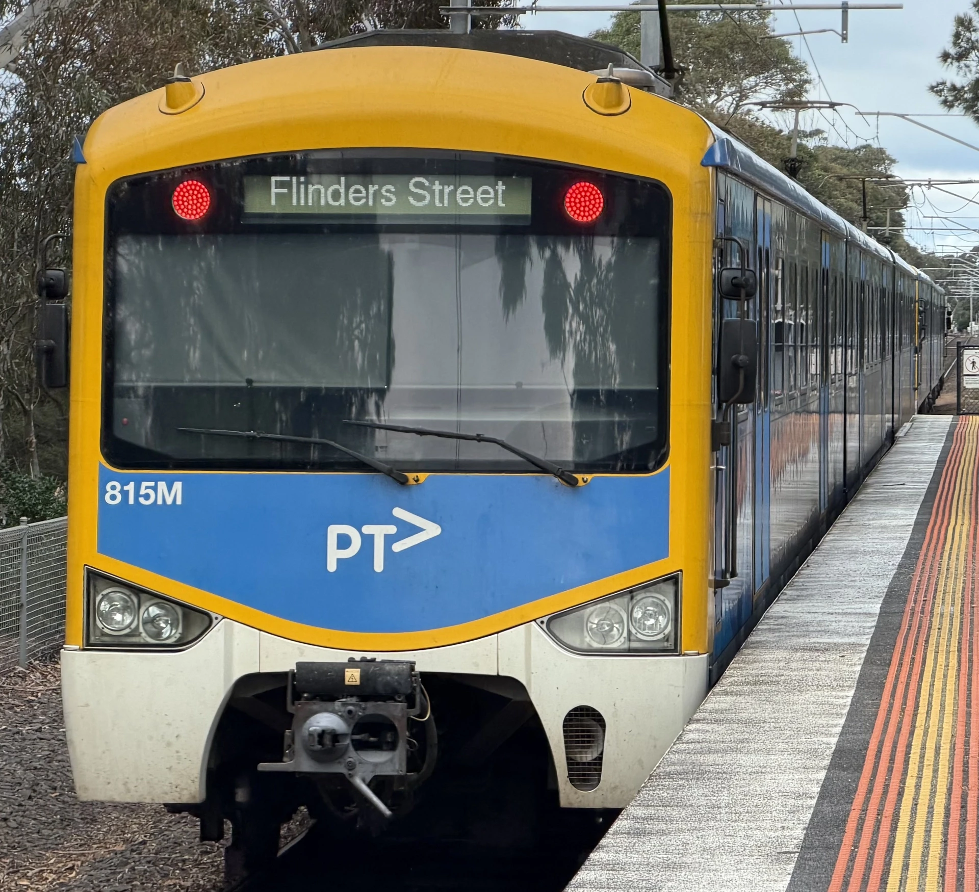 Siemens Nexas 815M