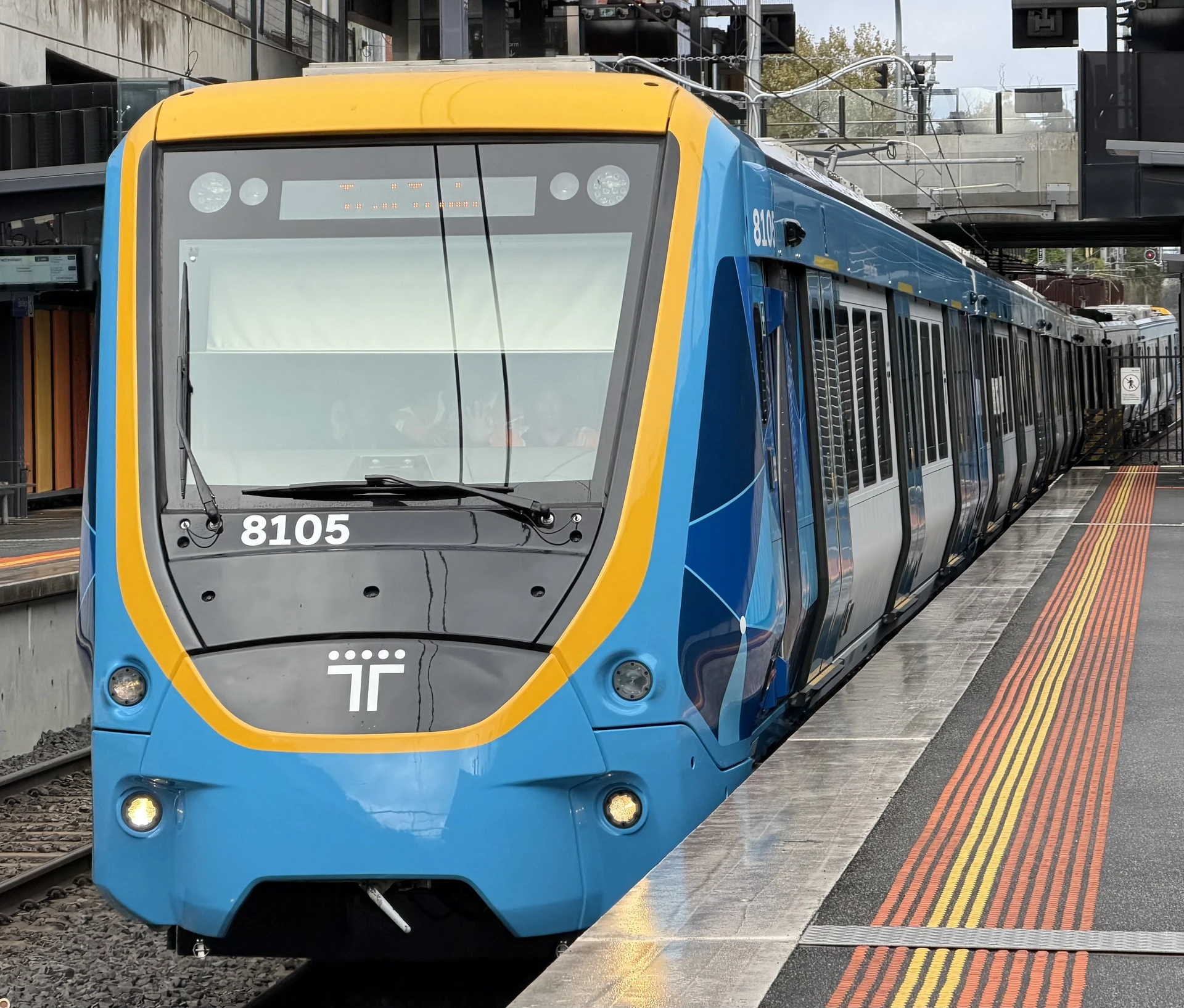 X'Trapolis 2.0 8105