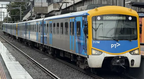 Siemens Nexas 717M