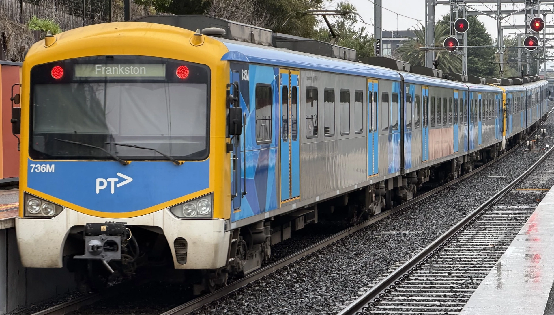 Siemens Nexas 736M